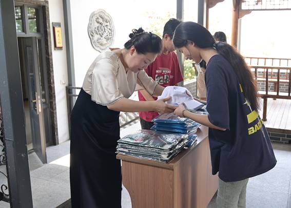 https://mmbiz.qpic.cn/sz_mmbiz_png/LR5QP0lOoz3j1mT5BKiad8aE2u2TJRib5e1Gb5nN6j1Ef9f0lRGibib5BoS3do0bJic1OdZC9dTGDF17lWDoCrLgicmA/640?wx_fmt=png&from=appmsg